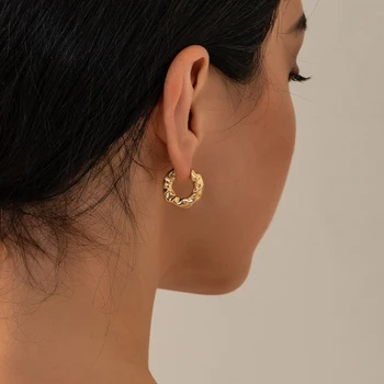 Módny trend Ultra nehrdzavejúcej ocele, kovová bránka náušnice Jednoduché atmosférických ucho prstene pre ženy hoop šperky